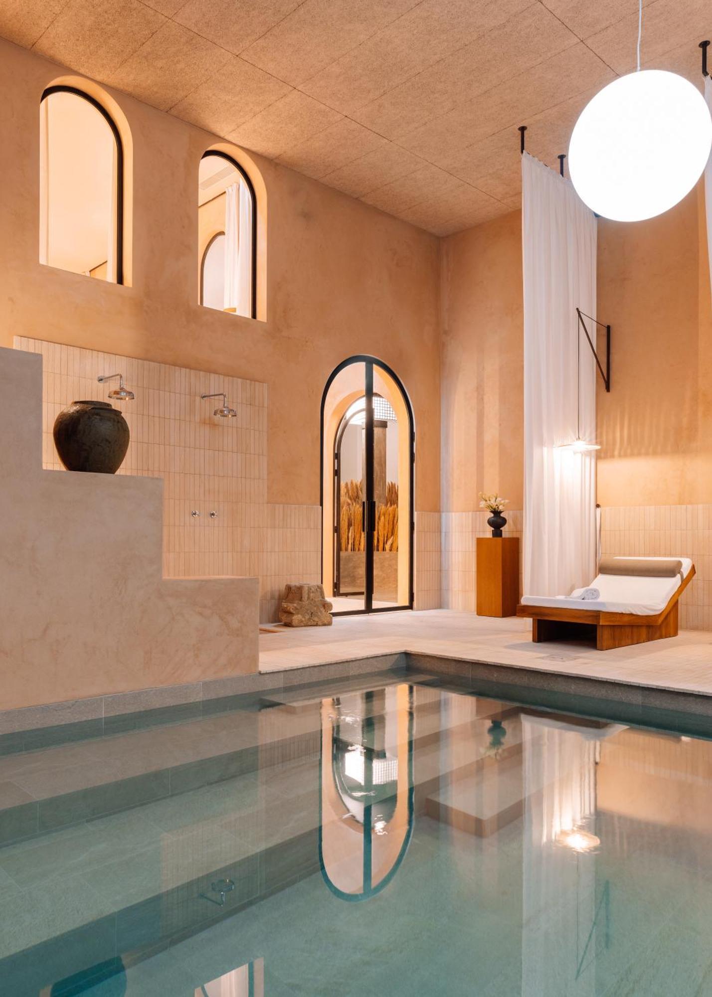 The Rebello Hotel & Spa - Small Luxury Hotels Of The World Βίλα Νόβα ντε Γκάια Εξωτερικό φωτογραφία The spa at the Mandarin Oriental, Munich