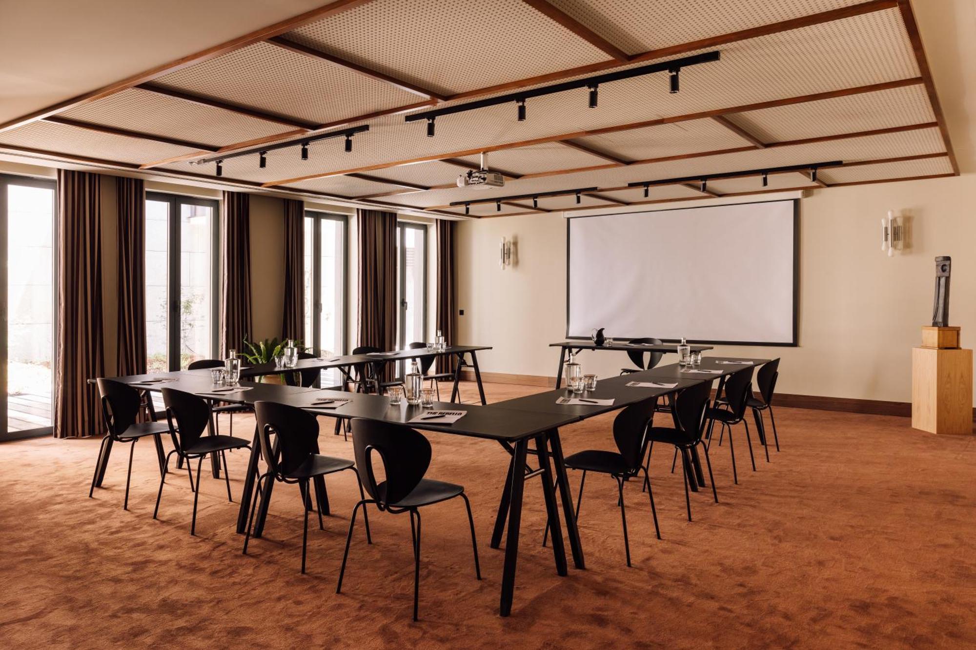The Rebello Hotel & Spa - Small Luxury Hotels Of The World Βίλα Νόβα ντε Γκάια Εξωτερικό φωτογραφία Meeting room